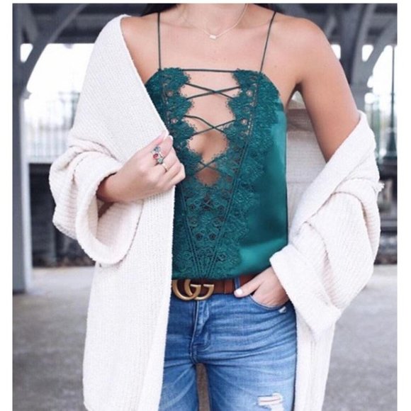 100% NWT ✨ Cami NYC reversible Charlie silk top - Picture 3 of 7